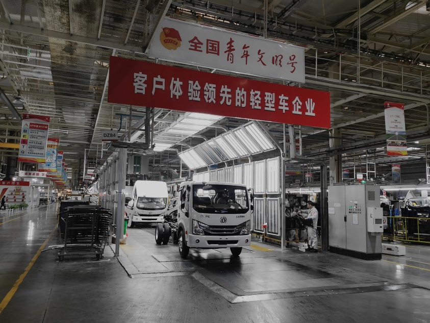 东风汽车股份坚持以“客户为中心”深化改革｜1-11月累计销售汽车近17万辆，同比增长9%